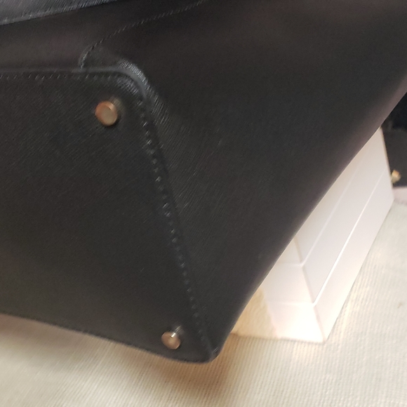 Kate Spade Black leather handbag/tote - Picture 10 of 15